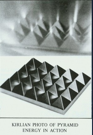 有关人类觉醒：能量场956 / 作者:伤我心太深 / 帖子ID:2160