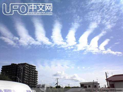 地震云与地震光：日本8.8级地震836 / 作者:伤我心太深 / 帖子ID:2729