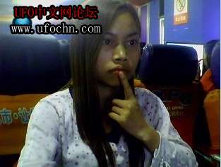 某网吧里惊现一只幼齿小萝莉 手指放嘴边吸吮 萌翻了~537 / 作者:hhak003 / 帖子ID:4553
