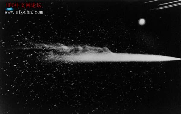 百年哈雷彗星 一个世纪内拍摄到的哈雷彗星776 / 作者:伤我心太深 / 帖子ID:8264