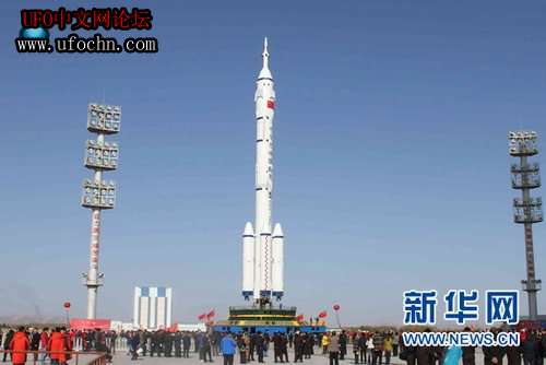 “神八”转运至发射塔架 发射进入最后倒计时984 / 作者:伤我心太深 / 帖子ID:8357