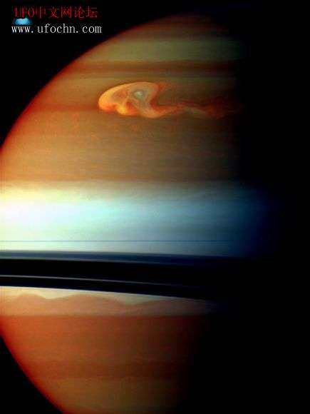 一周太空图片：巨型黑洞每秒旋转800周(图)943 / 作者:伤我心太深 / 帖子ID:9150