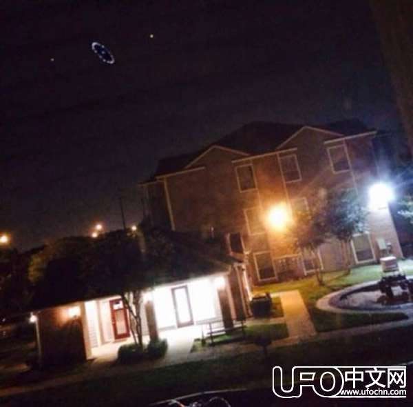 外星人造访美国德州休士顿【组图】837 / 作者:伤我心太深 / 帖子ID:18321