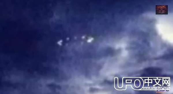 外星人造访美国德州休士顿【组图】287 / 作者:伤我心太深 / 帖子ID:18321