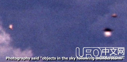 暴风雨中拍到的UFO不明飞行物621 / 作者:骑UFO看外星人 / 帖子ID:18778
