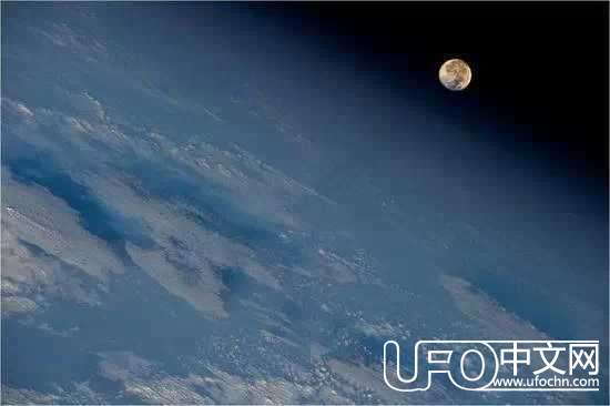 宇宙时空之旅带给我的不止感动667 / 作者:伤我心太深 / 帖子ID:18851