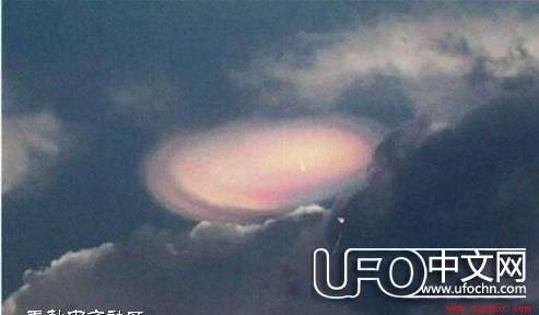 前苏联彼得罗扎沃斯克UFO目击事件504 / 作者:骑UFO看外星人 / 帖子ID:19074