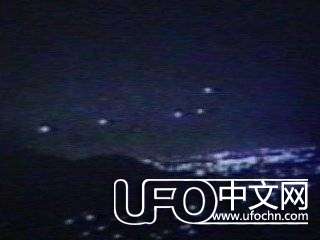 菲尼克斯之光事件911 / 作者:伤我心太深 / 帖子ID:19328