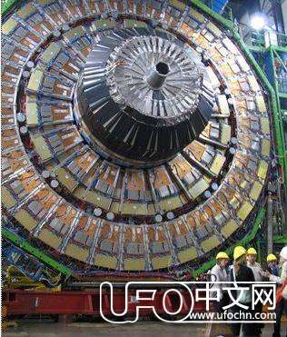 如何消灭黑洞325 / 作者:伤我心太深 / 帖子ID:19420