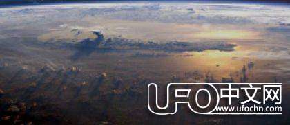 “闪烁”计划中的绿色火球形UFO936 / 作者:骑UFO看外星人 / 帖子ID:19567
