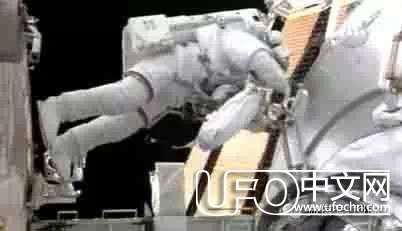 真实太空机器人84 / 作者:骑UFO看外星人 / 帖子ID:19665