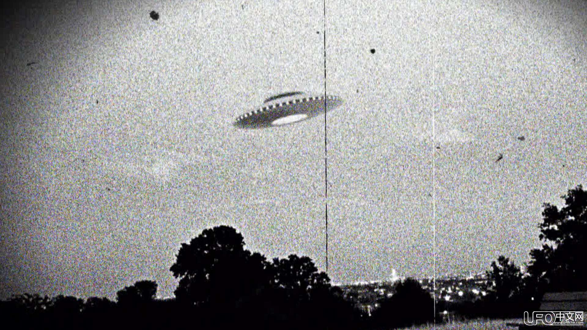最新UFO照片 高清壁纸18 / 作者:伤我心太深 / 帖子ID:20008