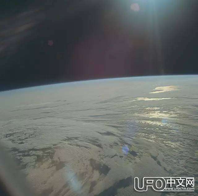 NASA公布阿波罗登月高清照片 没有UFO和外星人982 / 作者:伤我心太深 / 帖子ID:20426