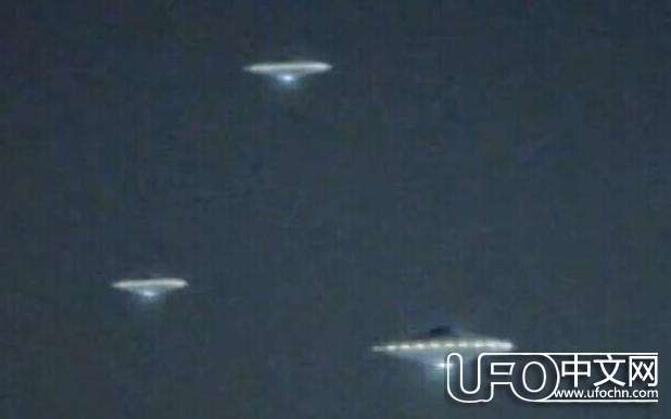 2015年9月埃及UFO事件【视频】291 / 作者:伤我心太深 / 帖子ID:20507
