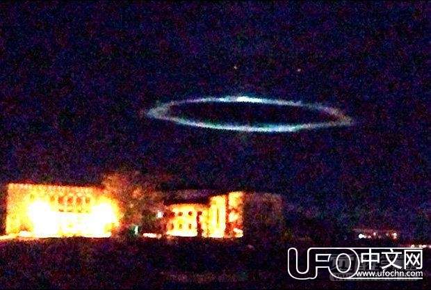 俄罗斯夜空出现绿光UFO  目击者惊慌逃窜【图片】636 / 作者:伤我心太深 / 帖子ID:20724