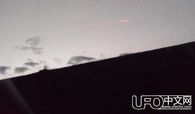 德国上空出现奇怪发光物体  疑似UFO降落地球236 / 作者:骑UFO看外星人 / 帖子ID:21094