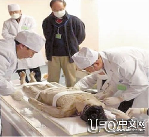 长沙马王堆汉墓女尸千年不腐烂的原因332 / 作者:伤我心太深 / 帖子ID:21262