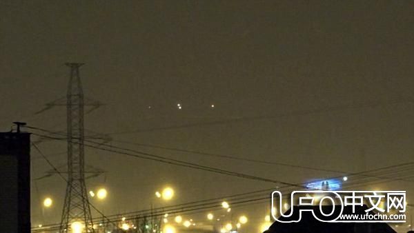 俄罗斯UFO事件：莫斯科上空出现四个不明飞行物401 / 作者:伤我心太深 / 帖子ID:21359