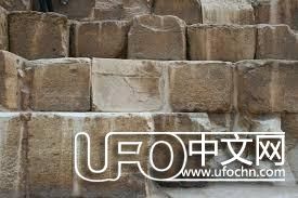 四千年前的手稿证明：金字塔是外星人建造的560 / 作者:伤我心太深 / 帖子ID:21844