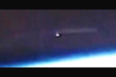 国际空间的UFO到底是什么 为什么经常出现？824 / 作者:伤我心太深 / 帖子ID:22611