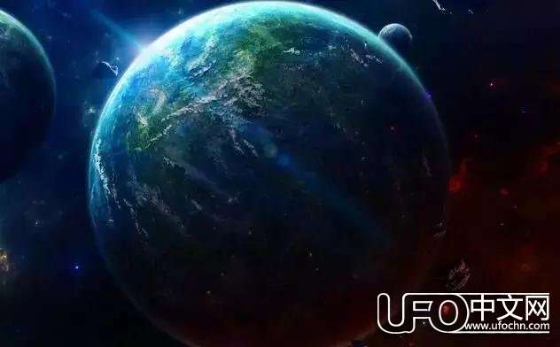 好搞笑，他们还在针对月亮和冥王星争论行星定义 可以参考占星学185 / 作者:思欣姐姐 / 帖子ID:22976