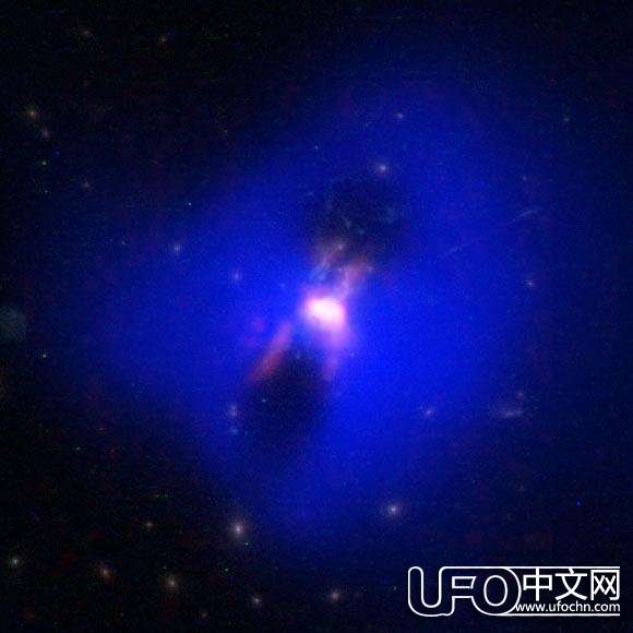 科学家发现凤凰星系团中心星系的黑洞710 / 作者:one / 帖子ID:22965