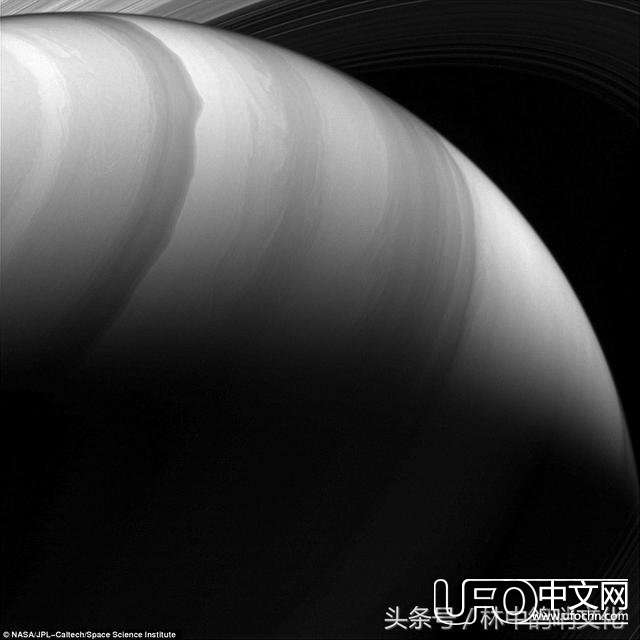 存在外星生命？美国宇航局揭开木星南极神秘旋转风暴的密码571 / 作者:砂砂 / 帖子ID:23067