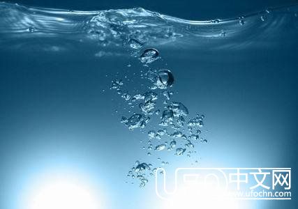 地球上的水到底从何而来，是宇宙无意间的馈赠还是地球与生俱来？718 / 作者:兔哥 / 帖子ID:24041