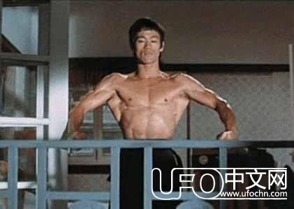 功夫巨星李小龙死亡之谜，终于大白于天下855 / 作者:admin / 帖子ID:24068