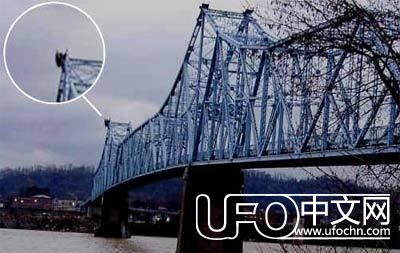 搜罗世界TOP10大“不明生物”之“天蛾人”593 / 作者:erhuoliangzi / 帖子ID:24087