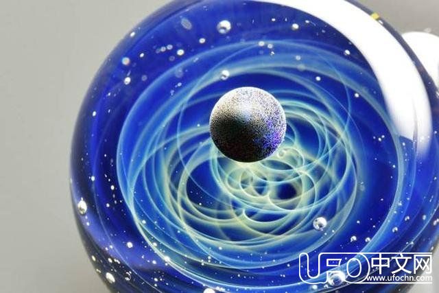 美得令人窒息！一颗玻璃弹珠，竟然藏着整个宇宙！156 / 作者:念小秋 / 帖子ID:24101
