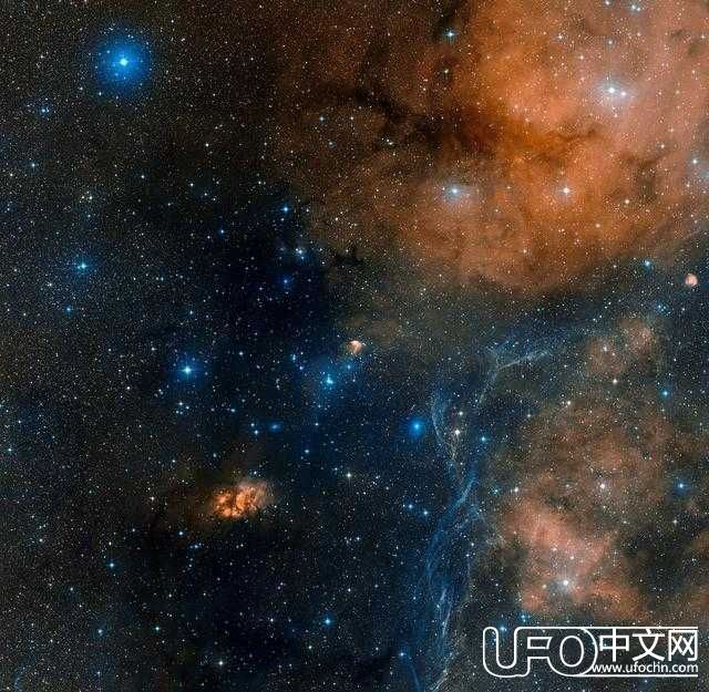 外太空一场出奇美丽的香槟酒会292 / 作者:知世 / 帖子ID:24130