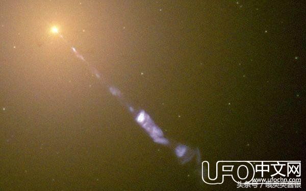 一条6千光年长的光线连接到星系，被发现居然比光速快37 / 作者:418721571 / 帖子ID:24144