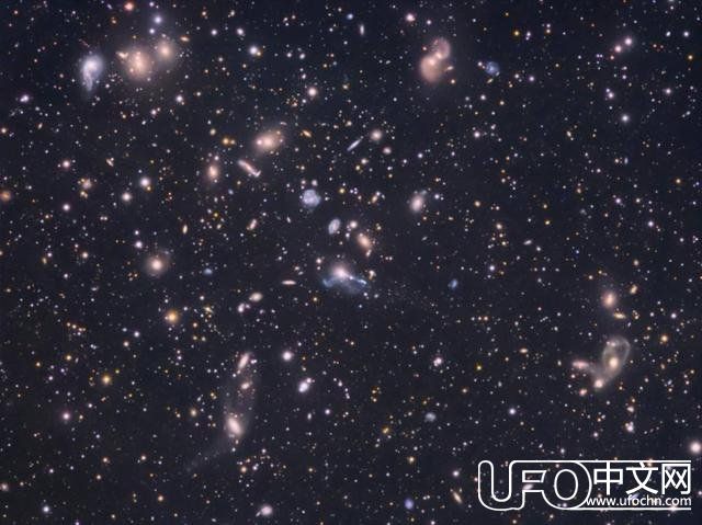 暗物质在宇宙中的作用485 / 作者:admin / 帖子ID:24237