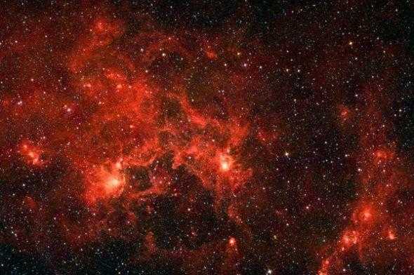 一个壮观的星系，比太阳光亮三百万亿倍752 / 作者:刘兆先 / 帖子ID:24673