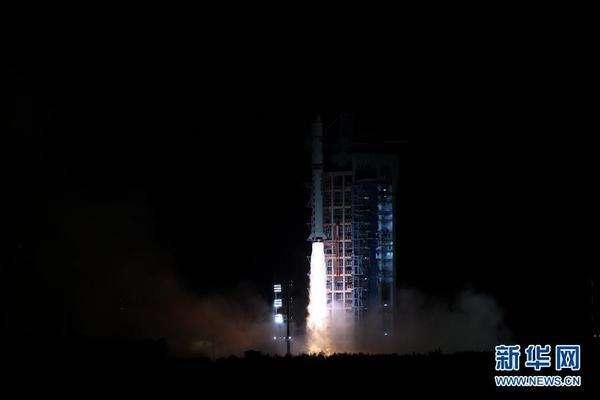 “墨子号”量子卫星率先实现千公里级星地双向量子纠缠分发289 / 作者:admin / 帖子ID:24996
