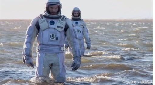 人类一大步的跨越《星际穿越》，让我们开始走向未来的宇宙545 / 作者:admin / 帖子ID:25155