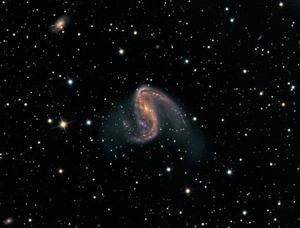 曝光时间长达40小时拍摄“猎户“波江座超级泡泡“星云密集区885 / 作者:admin / 帖子ID:25364