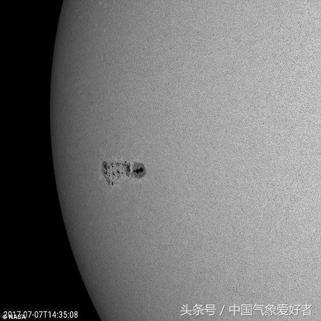 太阳上突现巨大黑子，超过地球10倍大！专家：不会吸入地球，但可能导致断网断电544 / 作者:admin / 帖子ID:25981