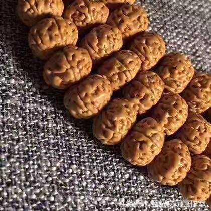 终极UFO金刚菩提子，UFO中的终极战斗机！只为您有一条能盘玩一辈子的金刚！724 / 作者:admin / 帖子ID:26268