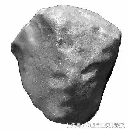 “触摸太阳系”：2017上海天文博物馆陨石展22日开幕787 / 作者:一杯咖啡 / 帖子ID:26286