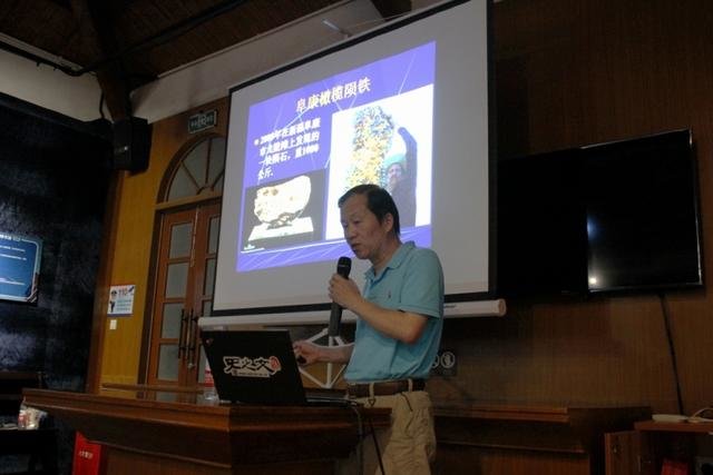 “触摸太阳系”——到上海天文博物馆和来自遥远太空的陨石来场零距离接触518 / 作者:admin / 帖子ID:26389