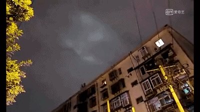 7.31号西安：多人目睹云层中UFO体！639 / 作者:admin / 帖子ID:26529