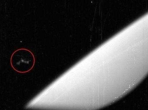 UFO是否存在 这像是一个投票题726 / 作者:浩瀚宇宙 / 帖子ID:26615