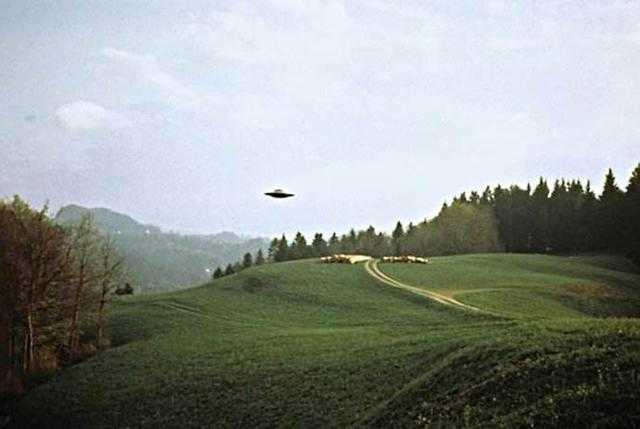 UFO是否存在 这像是一个投票题304 / 作者:浩瀚宇宙 / 帖子ID:26615