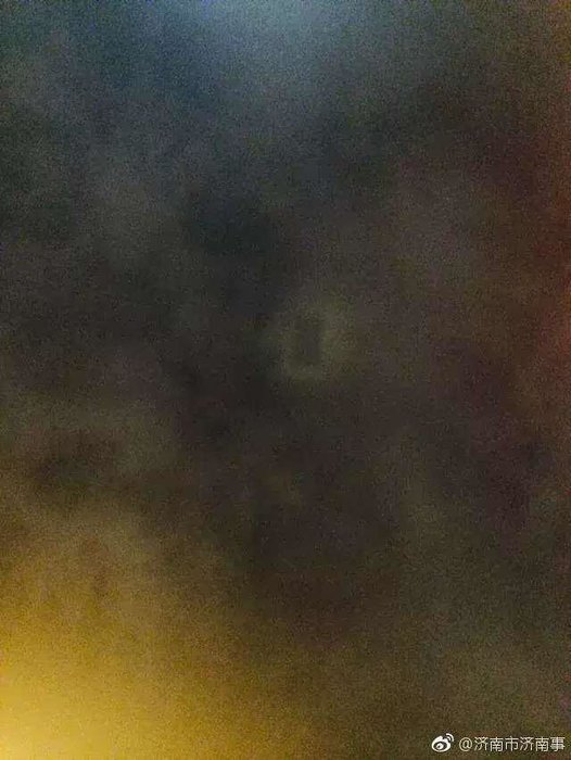 济南天空昨晚出现UFO，是神秘云彩还是外星文明迈入地球之门482 / 作者:124479387 / 帖子ID:26780