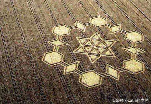 麦田怪圈是怎么形成的,外星文明留下的宇宙路线图20 / 作者:佛妹妹 / 帖子ID:27280