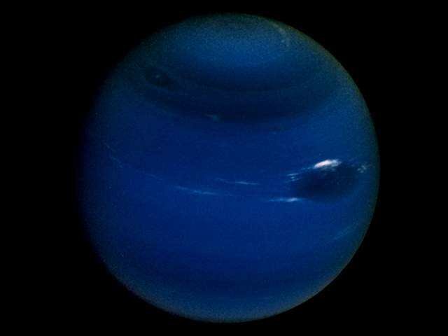 海王星图片,为什么是蓝色的696 / 作者:伤我心太深 / 帖子ID:27347