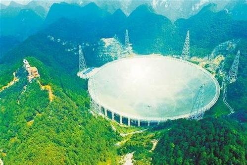 世界上最大的两个望远镜，中国天眼比美国哈勃观测得更远299 / 作者:不变 / 帖子ID:27409
