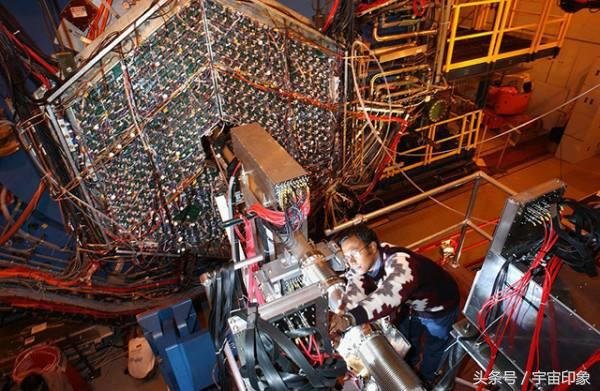 超过15亿次碰撞模拟宇宙诞生，美科学家获得了意想不到的结果103 / 作者:124479387 / 帖子ID:27437